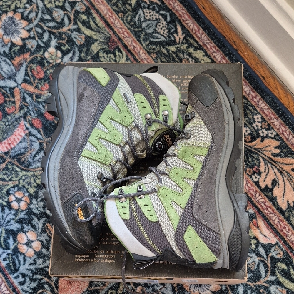 Asolo Neutron Hiking Boots
